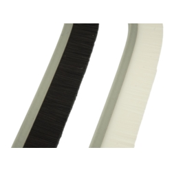 SZCZOTKI 4X SLOT NYLON 235x5MM