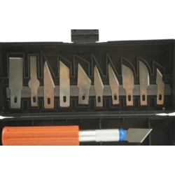 SET DI COLTELLI PER MODELLISMO 16X