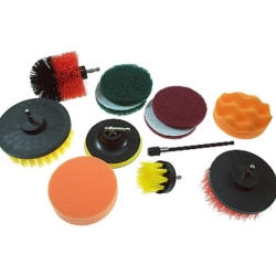 JEU DE BROSSES