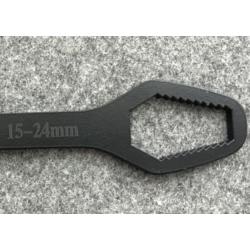 UNIVERSAL WRENCH 